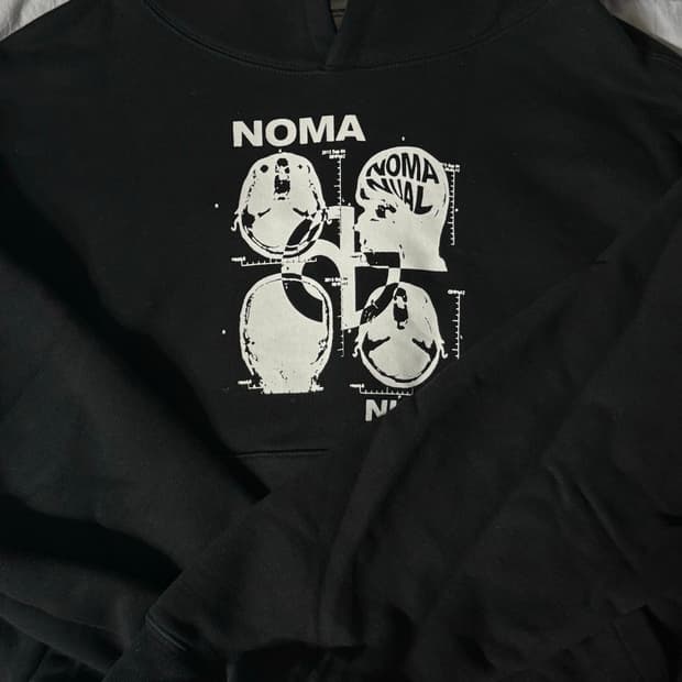 [S size] 노매뉴얼 MRI HOODIE - BLACK