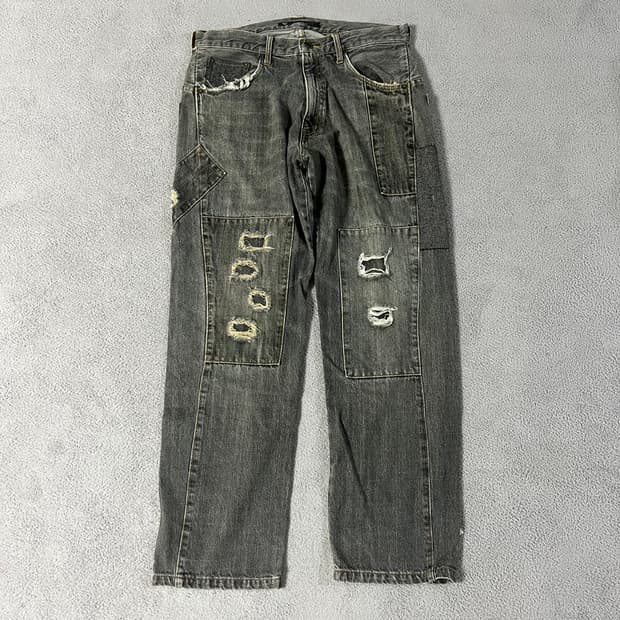 Destroyed detail pants