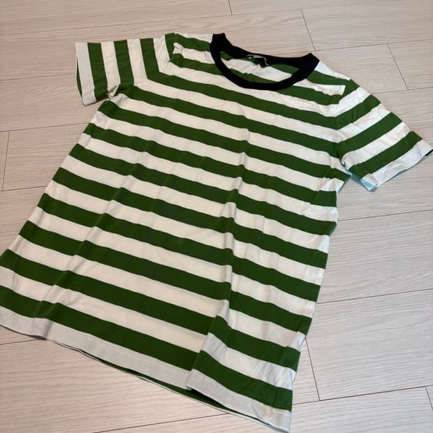 COS 코스 기본 반팔 티셔츠 스트라이프 그린 XS