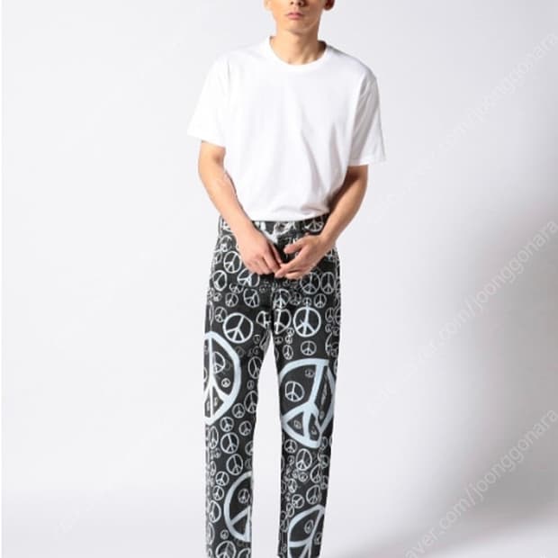 LEVI'S BIG E PEACE SIGN DENIM PANTS