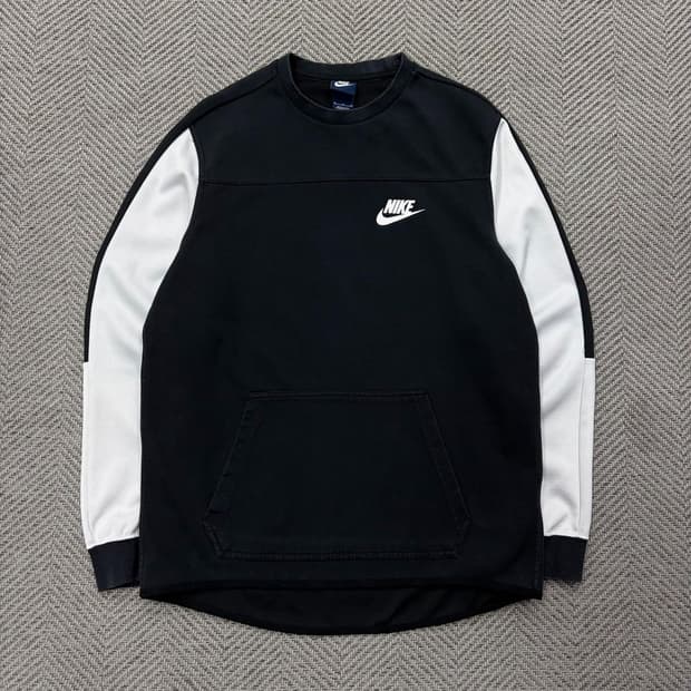 나이키 베이직 로고 맨투맨 v2776