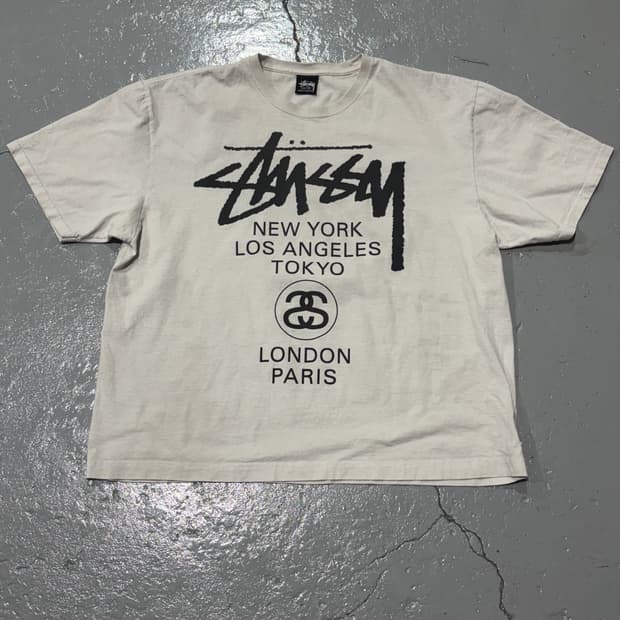 스투시(Stussy) 월드 투어 티셔츠