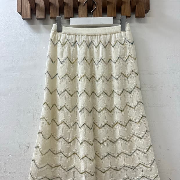일본빈티지 아이보리 쉐브론 니트 A라인 스커트 