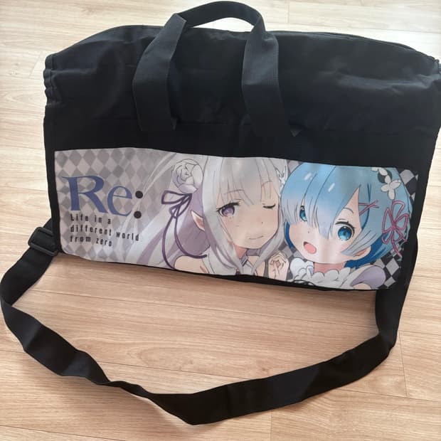 리제로 메신저백