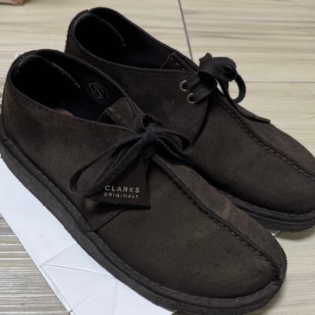 클락스 데저트 트랙 다크 브라운