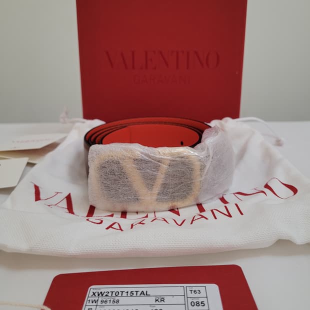 (미사용,새상품) 발렌티노 리버시블 금장 벨트