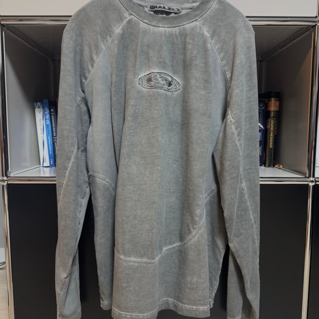 그레일즈 GEOMETRY LUNAR LONG SLEEVE (챠콜)