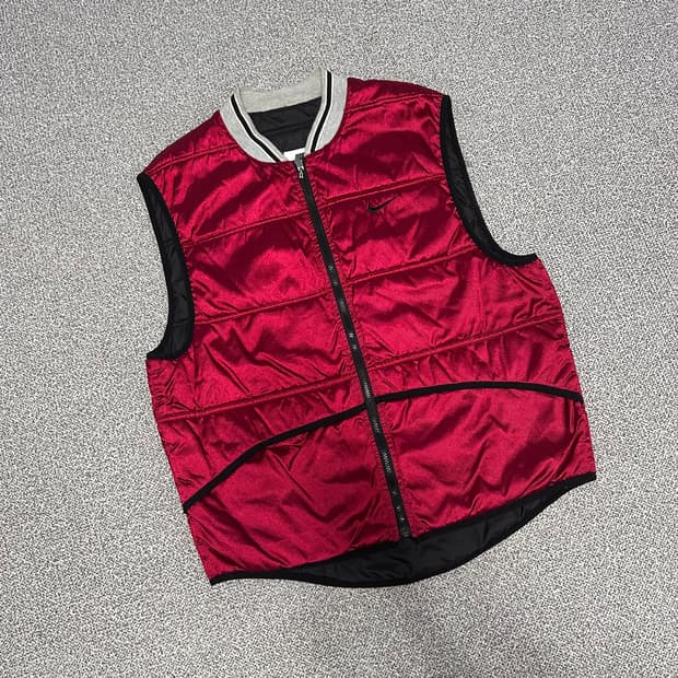 나이키 패딩 조끼 레드