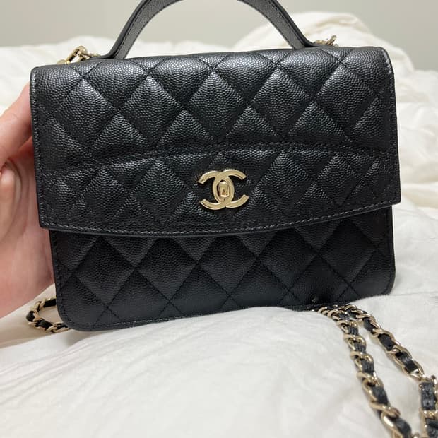 샤넬 코코핸들 블랙 캐비어 금장 체인백
