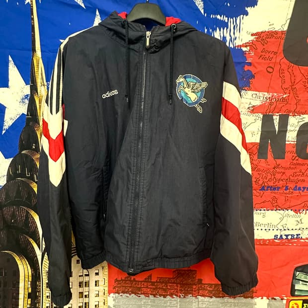 올드스쿨 아디다스 레어템 유니콘 오버핏 누빔후드패딩105