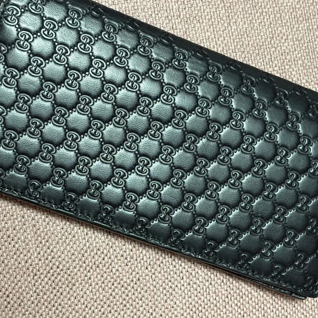 정품)구찌 GG 마이크로시마 장지갑 블랙