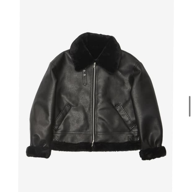 깡스타일리스트xLOHNT 무스탕