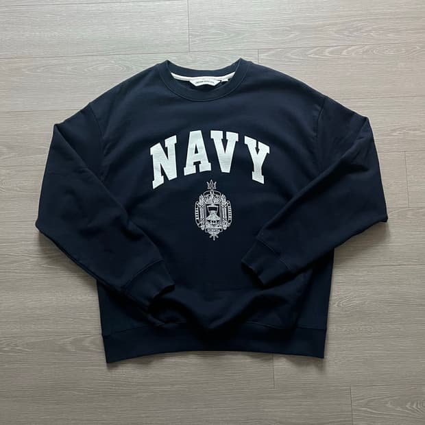 (새상품) 유니폼브릿지 맨투맨 NAVY 스웻셔츠