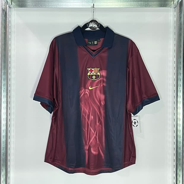 나이키 00-01 FC 바르셀로나 X 트래비스 스캇 홈 (새제품)