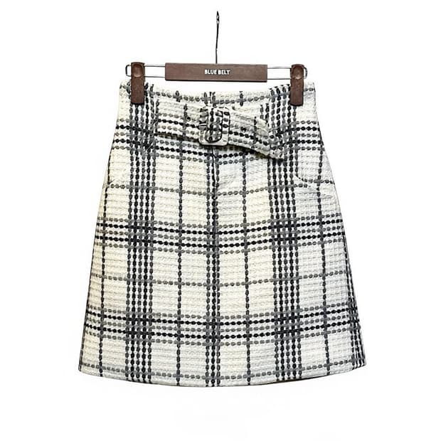 질스튜어트 트위드 체크 미디 스커트 벨티드 투포켓 뒷밴딩 디테일 아이보리