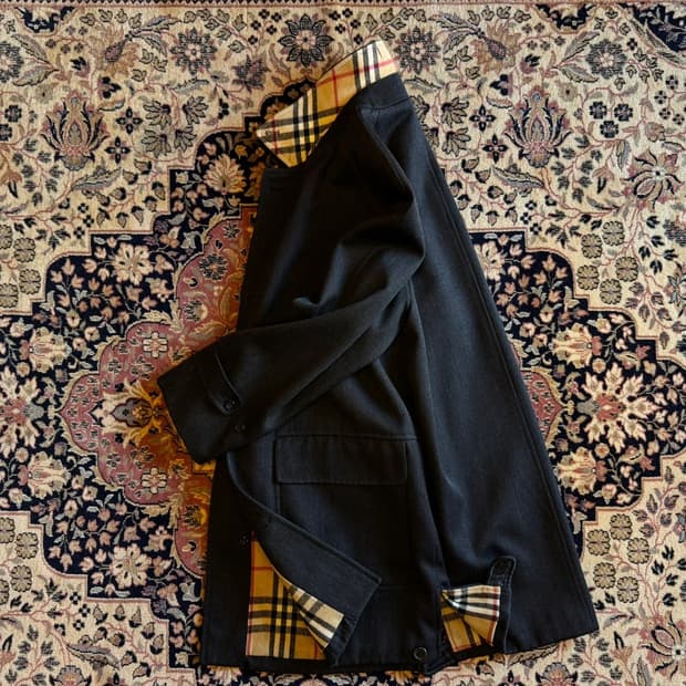 버버리 커버트울 클래식 카코트 105