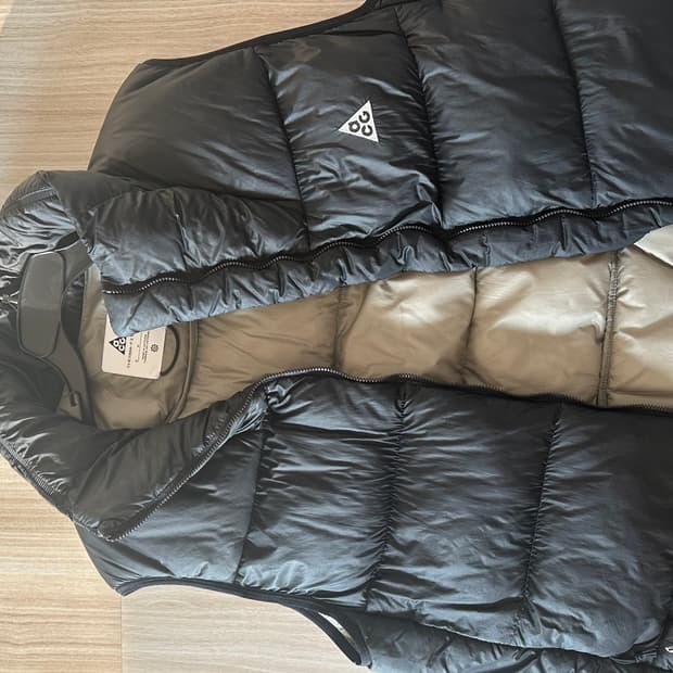 나이키 ACG 써마핏 ADV 루나 레이크 퍼퍼 베스트 블랙 - 아시아