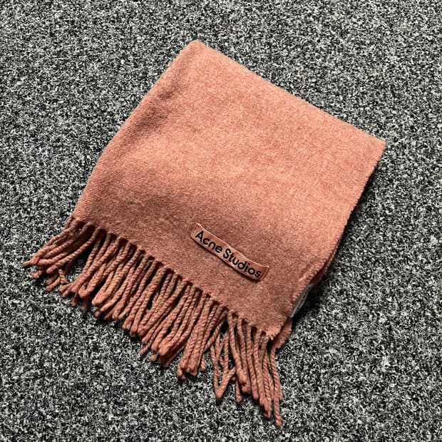 Acne Studios 아크네 스튜디오 울 핑크 머플러