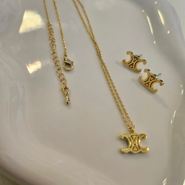 셀린느 업사이클링 금장 목걸이