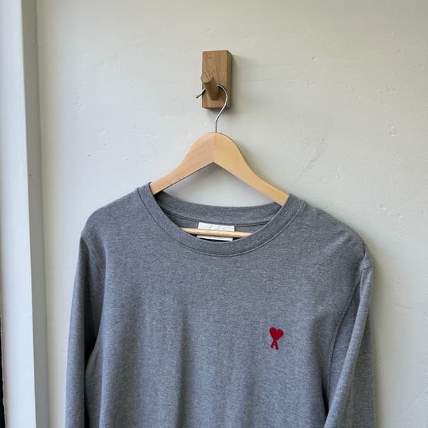 15919 - 아미 스몰 하트 롱슬리브