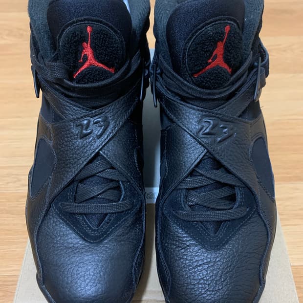 조던 8 레트로 드레이크 ovo 블랙 