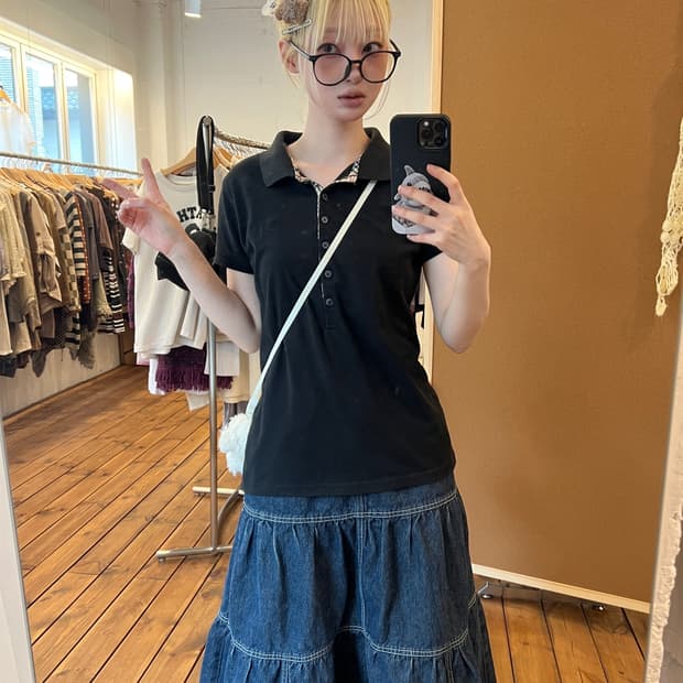 버버리 블랙 카라 반팔티 