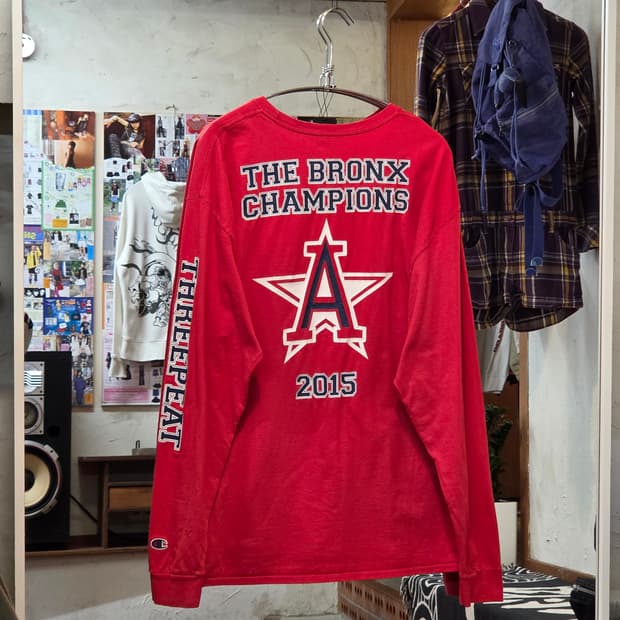 챔피온 레드 포인트 롱슬리브