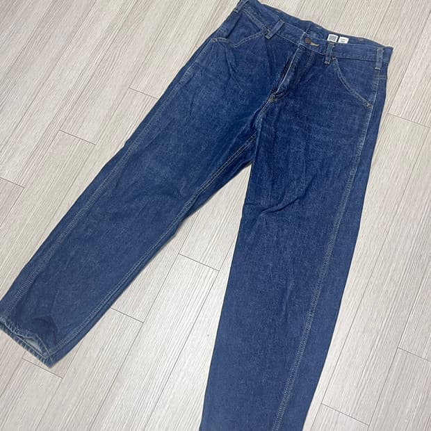 유니클로U 와이드핏 테이퍼드 데님 진청 29사이즈