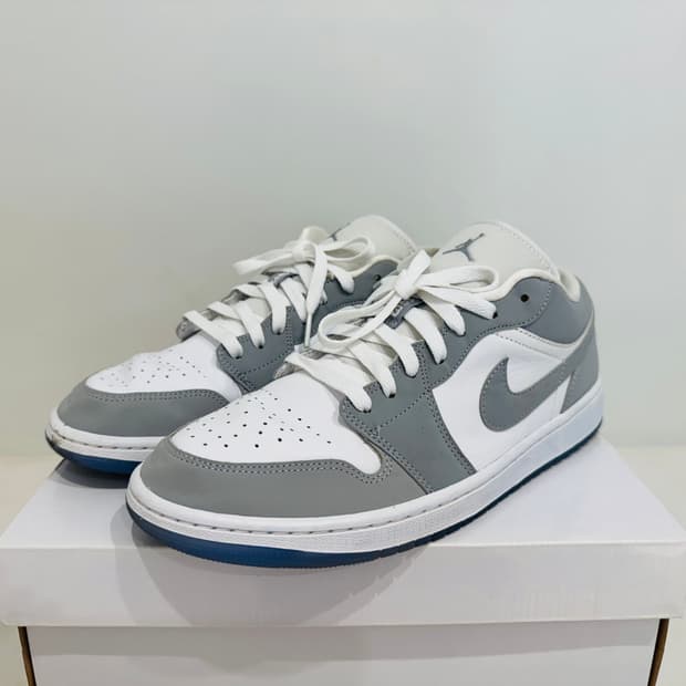 [W285] 조던 1 로우 화이트 울프 그레이