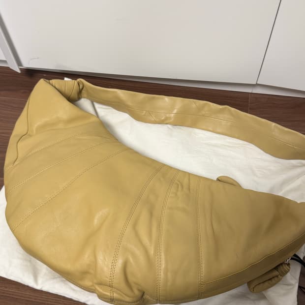 르메르 라지 크루아상 나파레더 듄