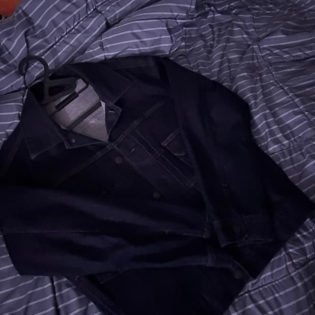 유니클로 크롭 청자켓 