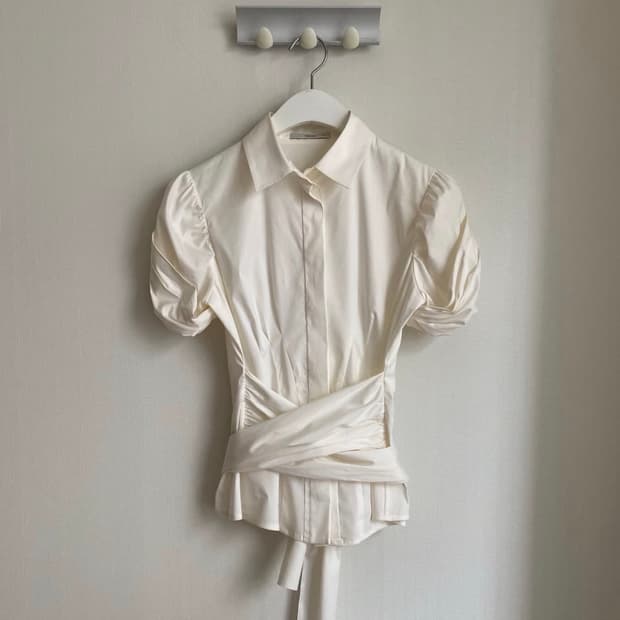 프라다 리본셔츠