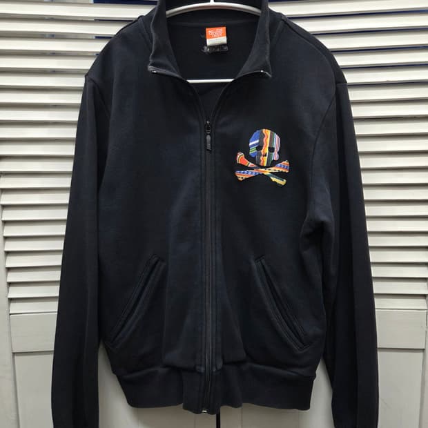 나이키 스컬 트랙탑 져지