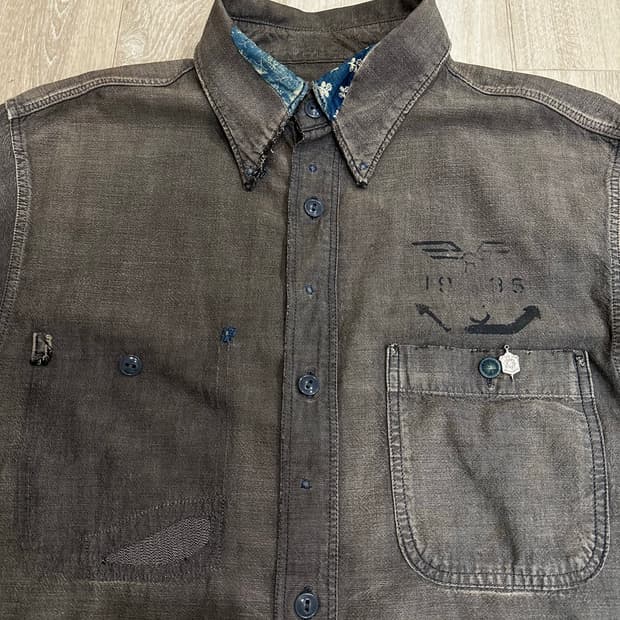 캐피탈 빈티지 패치 셔츠