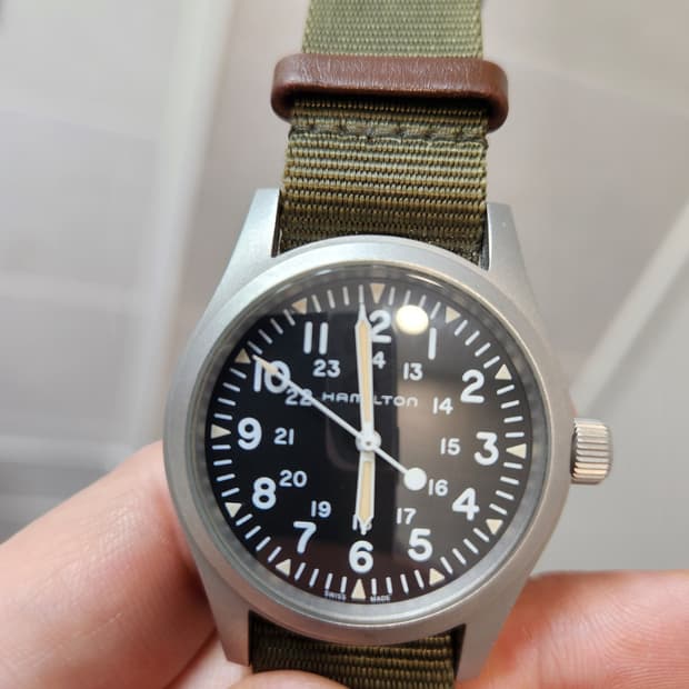 해밀턴 카키필드 메카니컬 38 나토블랙