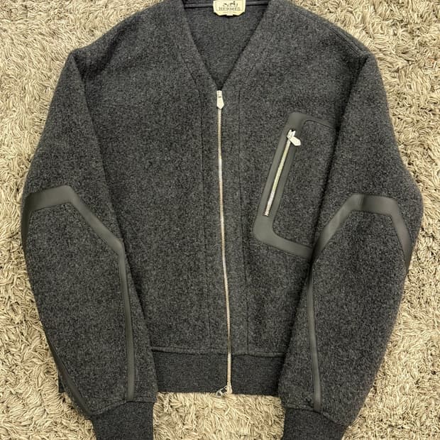 에르메스 레더 패치 캐시미어 가디건 25FW Size M