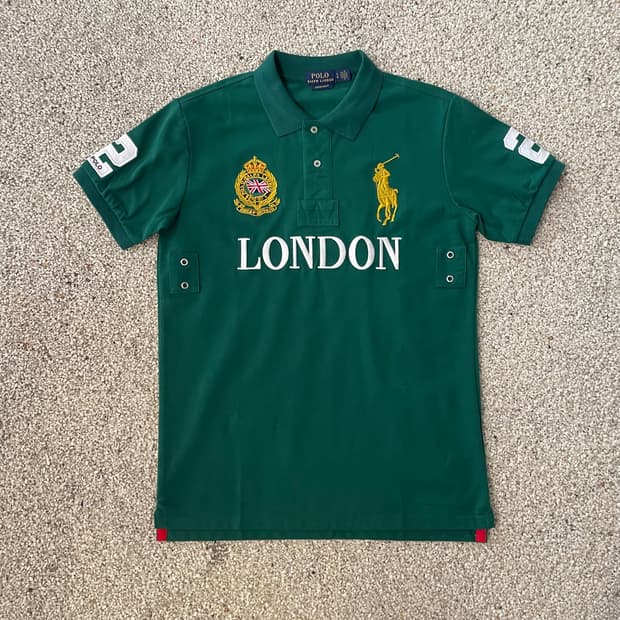 런던 폴로 카라티