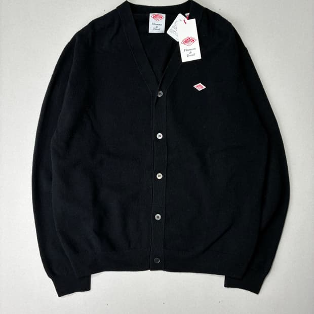 DANTON 단톤 램스울 브이넥 가디건 블랙 44사이즈