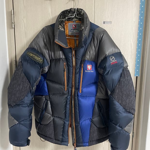 [100]블랙야크 패딩