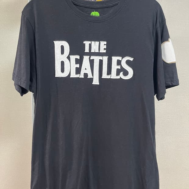 (L)The Beatles 로고 아플리케 티셔츠