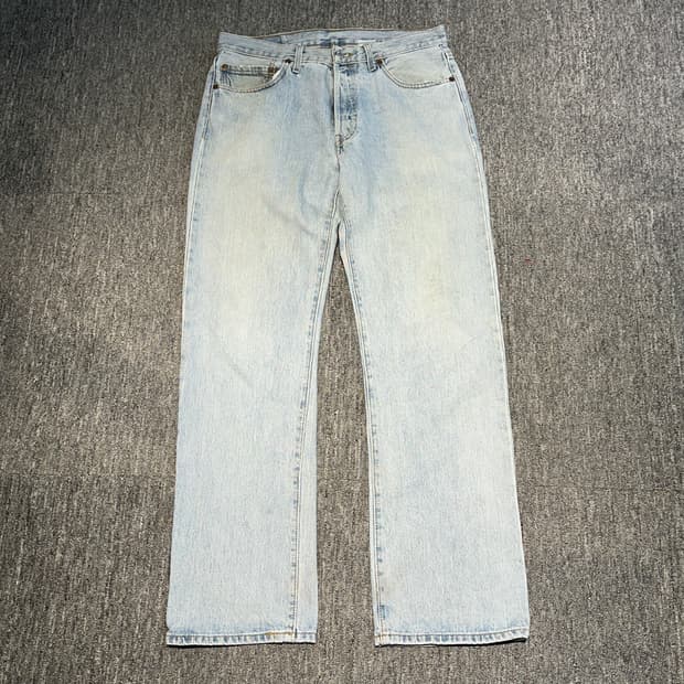 Levi’s 501 W33 L32