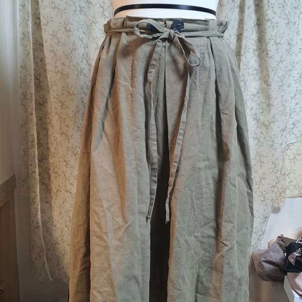 [빈티지] 아이보리 꽃무늬 랩 스커트 30