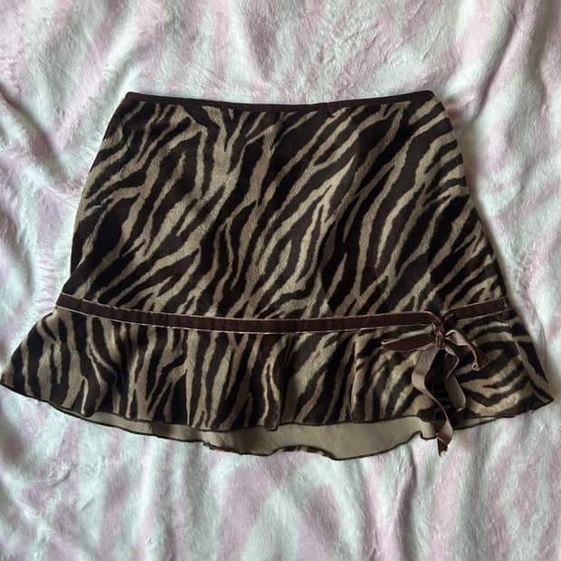오네갸루 지브라 패턴 미니스커트