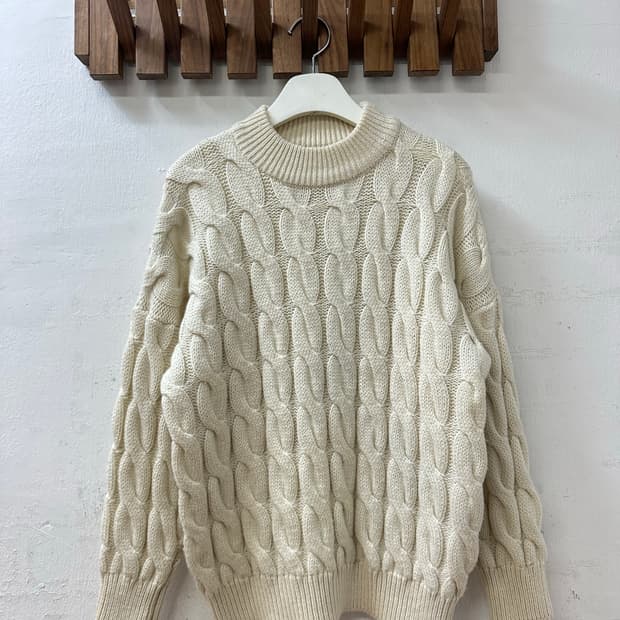 BENETTON베네통 아이보리 아란 케이블 니트 Made in Italy