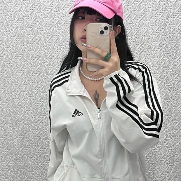 아디다스 Y2K 레트로 갸루 딸기 핑크 볼캡 C12726