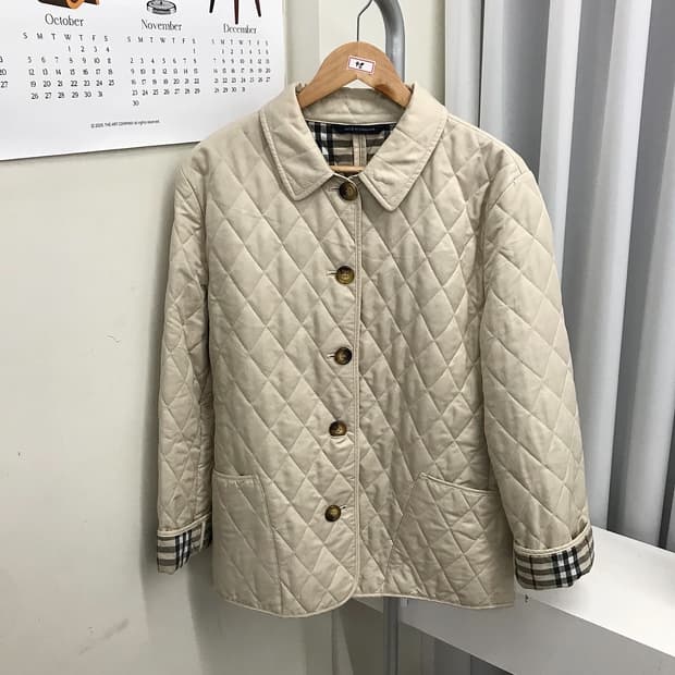 버버리 누빔 퀼팅 자켓