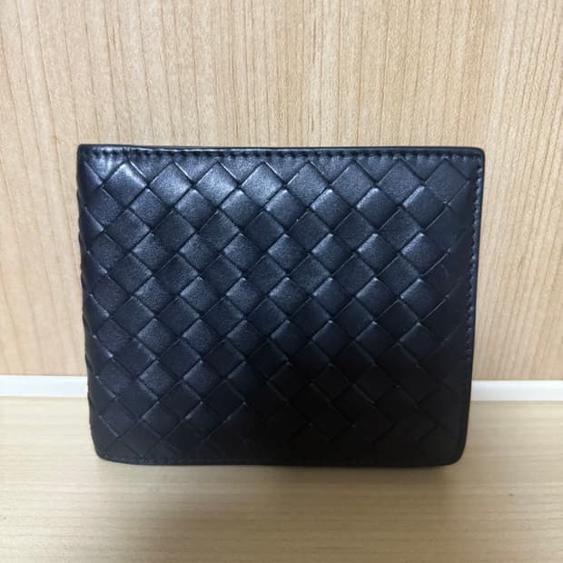 보테가 베네타 인트레치아토 반지갑