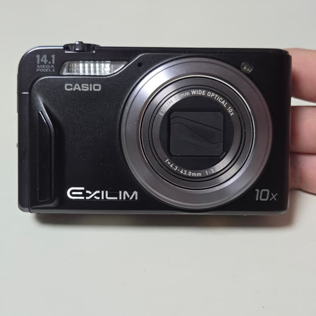 카시오 엑슬림 EX-H15 디지털 카메라