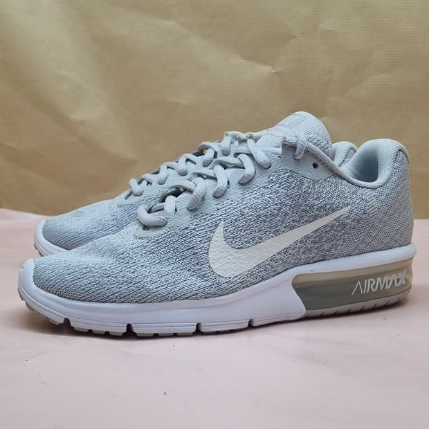 나이키 에어맥스 시퀀트2  여성운동화235