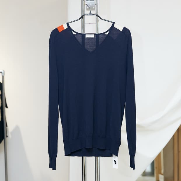 Color Block V-neck Sweater